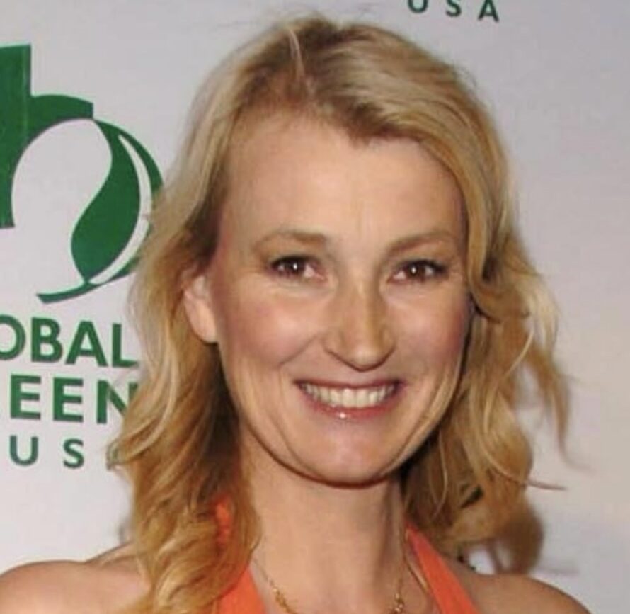 AnnaWildingGlobalGreenCropped